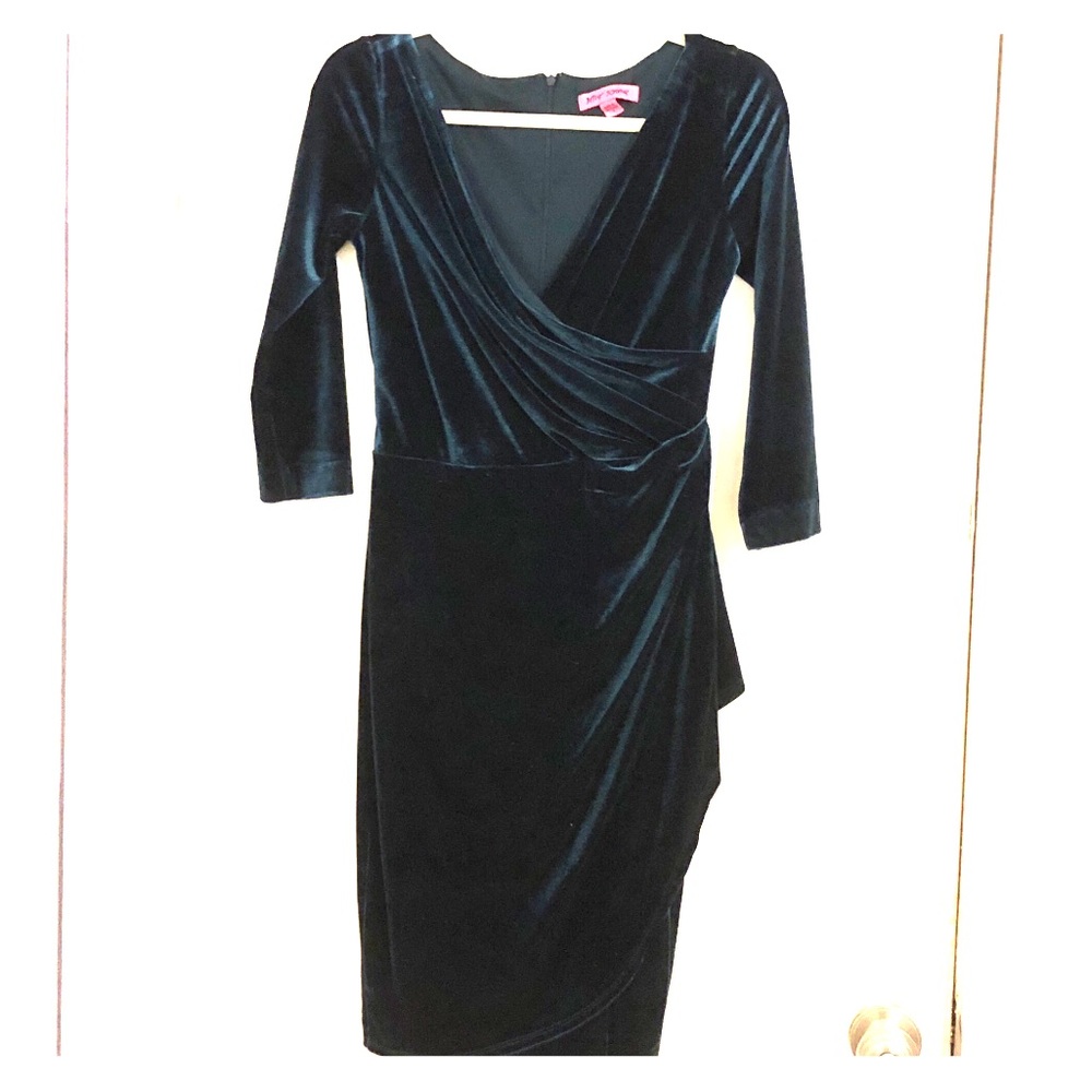 Green velvet dress
